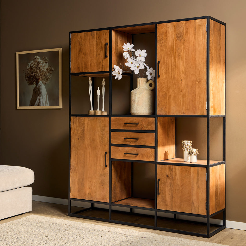 Regalschrank Delta Natur Supreme XXL – Wandschrank aus Mangoholz mit Metallgestell, 2 große & 2 kleine Türen, 3 Schubladen, 160 x 45 x 200 cm