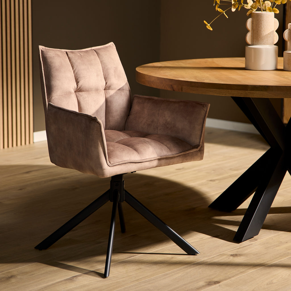 Esszimmerstuhl Daira Velvet Beige – Drehstuhl 65×56×85 cm mit Armlehnen, Memory-Rückkehr & schwarzem Metallbein