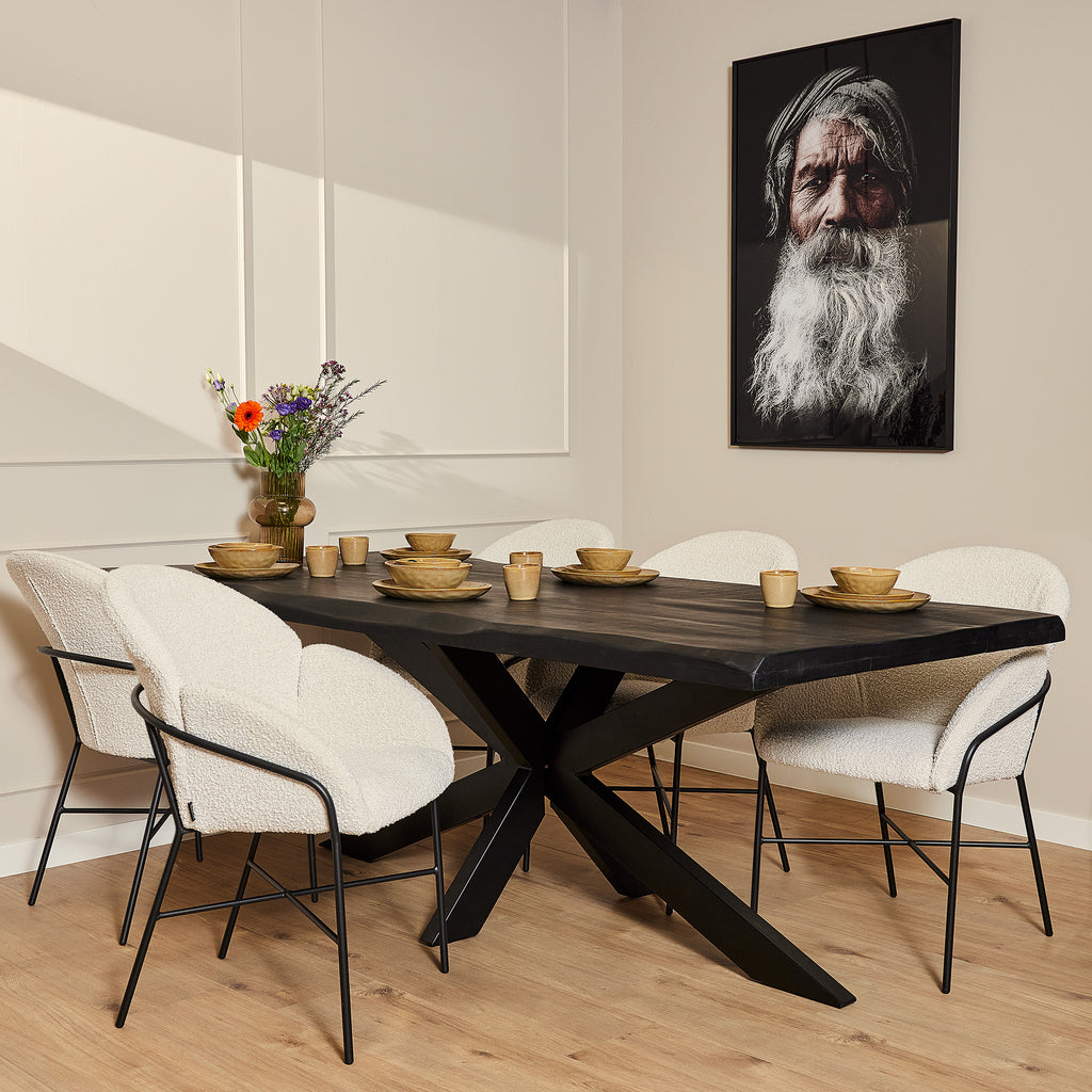 Esstisch Baltimore Schwarz–Mangoholz, 200x100 cm, Unikat mit Baumkante