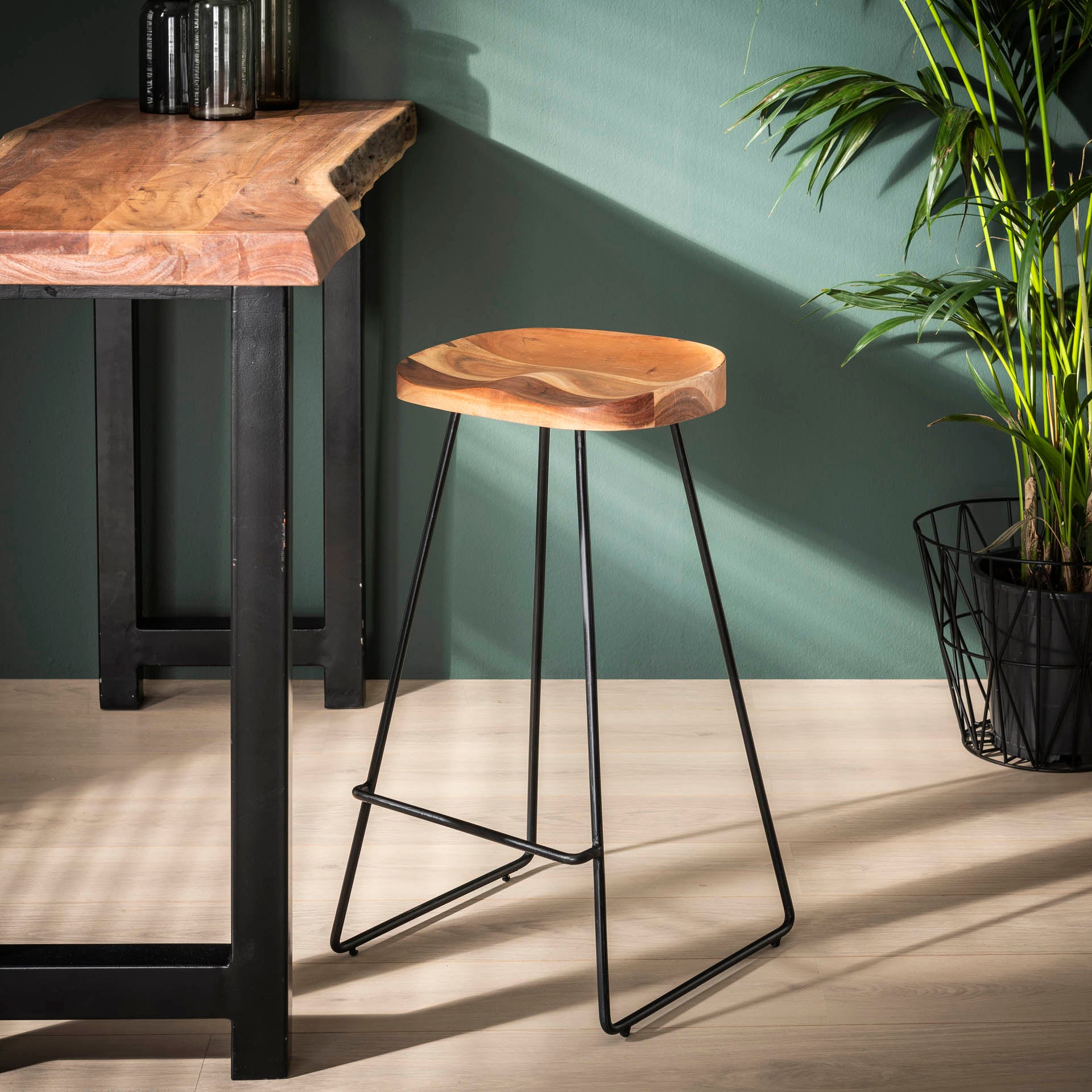 Stuhl – Noro Stone – Massivholz Akazie natur