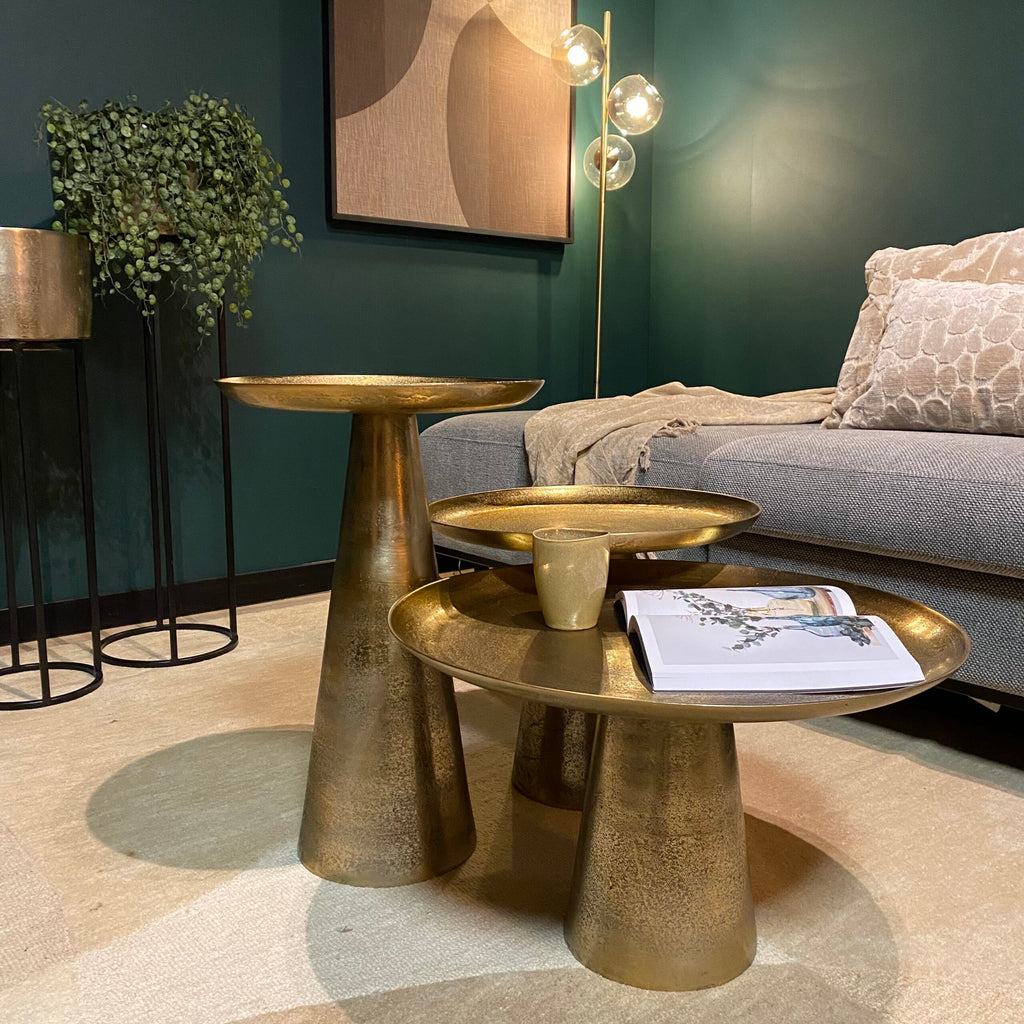 Couchtisch Daisy – runder Aluminiumtisch mit Antik-Gold Finish, 58×58×36 cm, eleganter Wohnzimmertisch