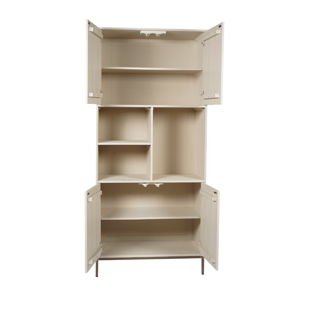 Regalschrank Mandy Sand – Mangoholz mit Lamellenmuster & bronzefarbenem Gestell, 90 x 45 x 200 cm