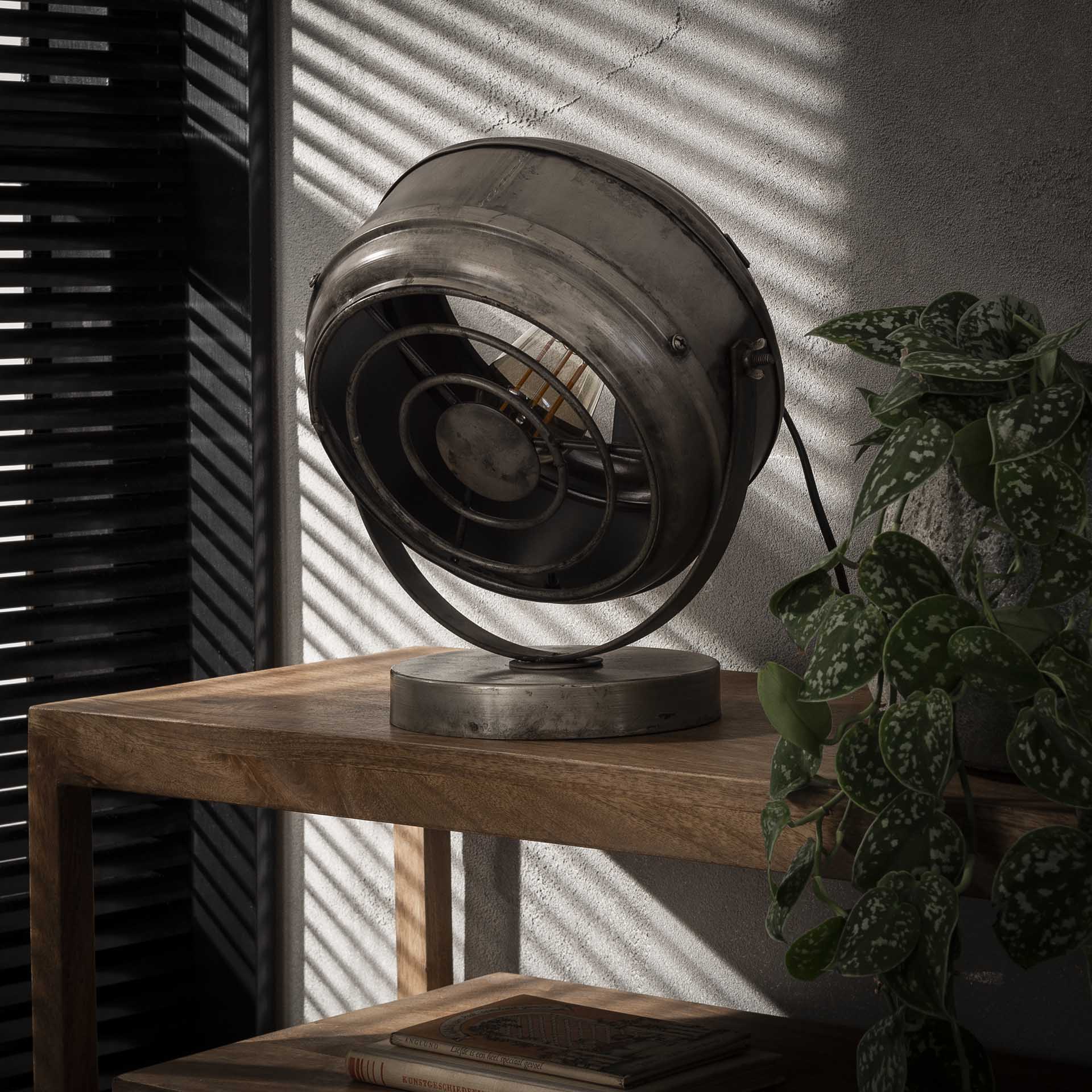 Tischleuchte – Vivo Living – Alt Silber Finish