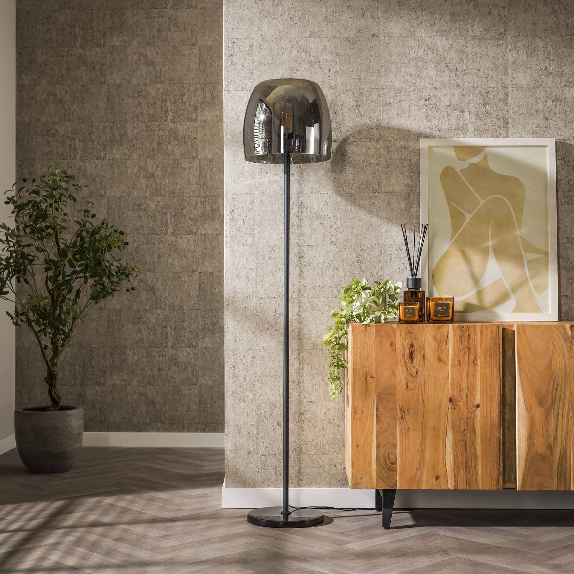 Stehleuchte Martina Drift Glass 1-flammig Ø35×170 cm – moderne Glas-Leuchte mit Chrom-Schirm, LED geeignet