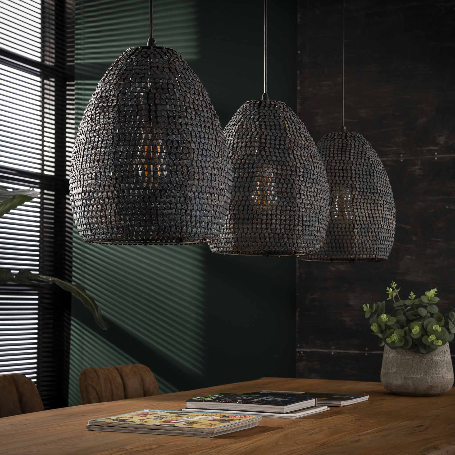 Hängelampe Armor 3-flammig oval Ø26 cm 128×26×150 cm – handgefertigte Metallleuchte Schwarz-Braun, höhenverstellbar & halbtransparent