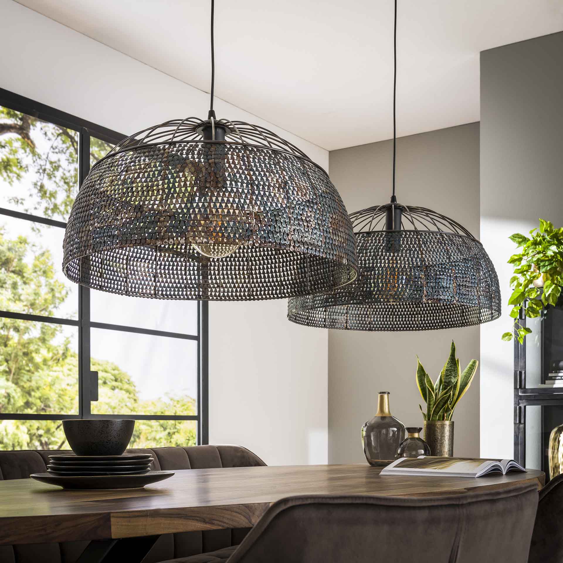 Hängelampe Armor 2-flammig 140×60×150 cm – handgefertigte Metallleuchte Schwarz-Braun, höhenverstellbar & halbtransparentes Design