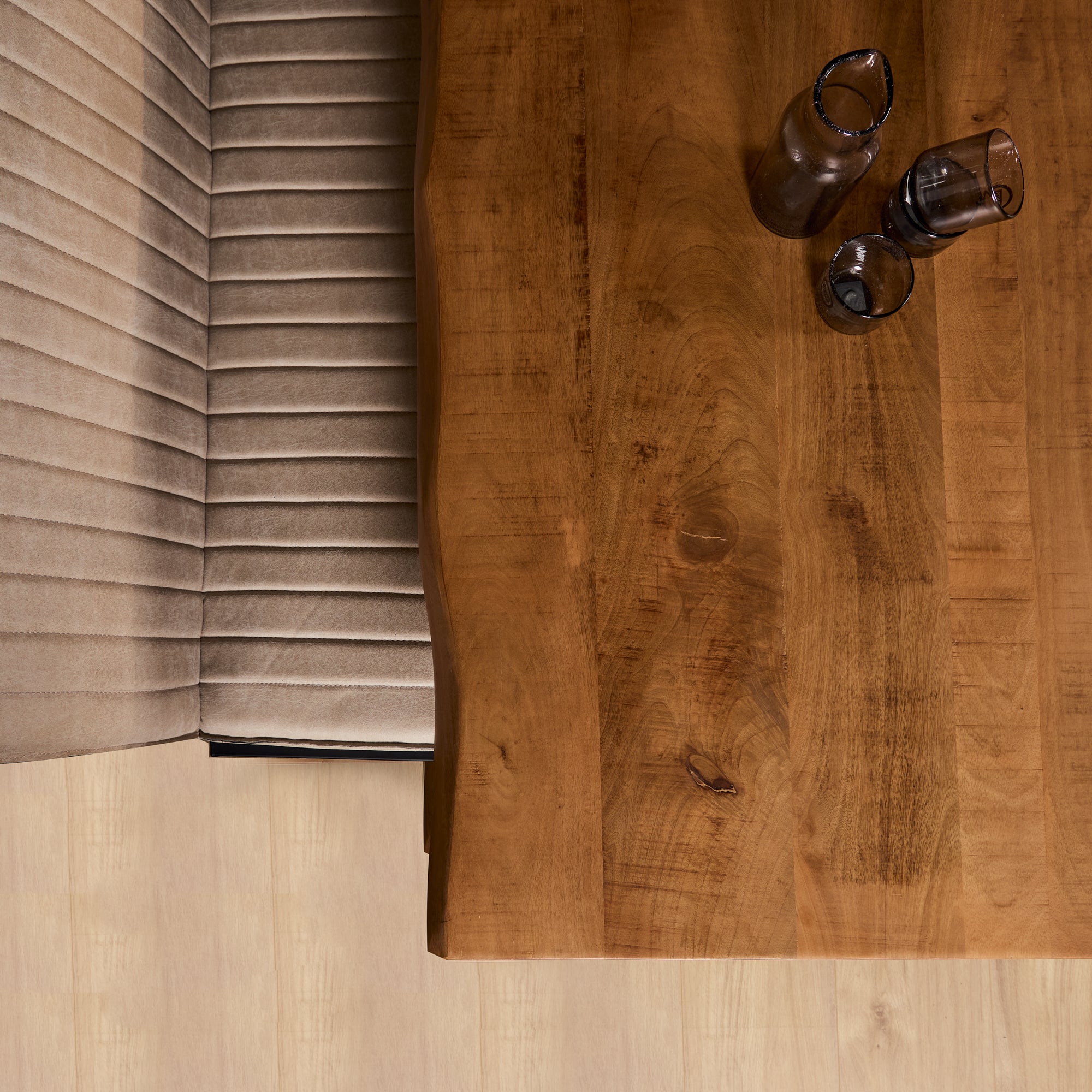 Esstisch Baltimore Natur – Mangoholz, 180x90 cm, Unikat mit Baumkante