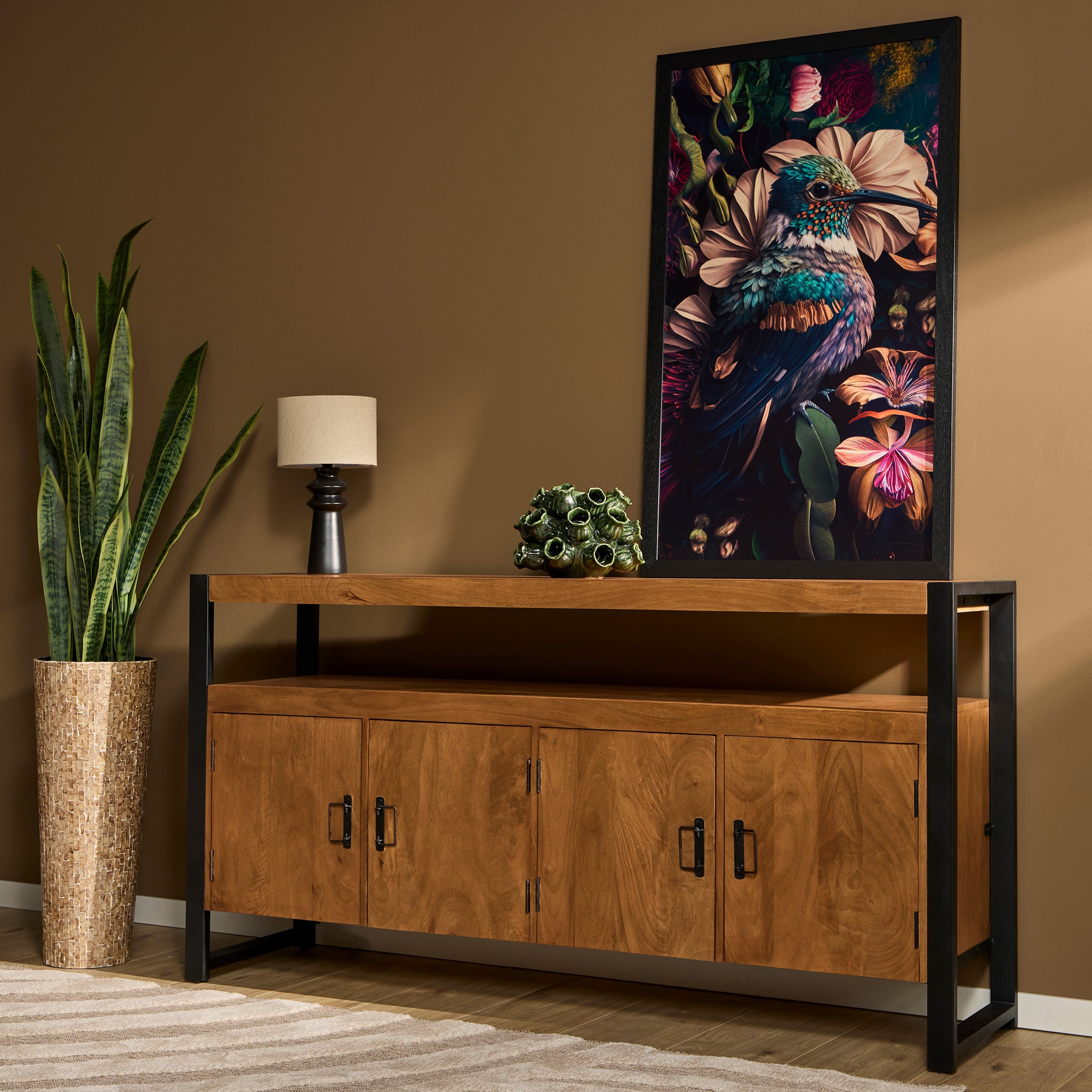 Sideboard Bori Natur – Mangoholz mit Metallrahmen, 4 Türen & Regalfächer, modernes Design, 175 x 45 x 90 cm