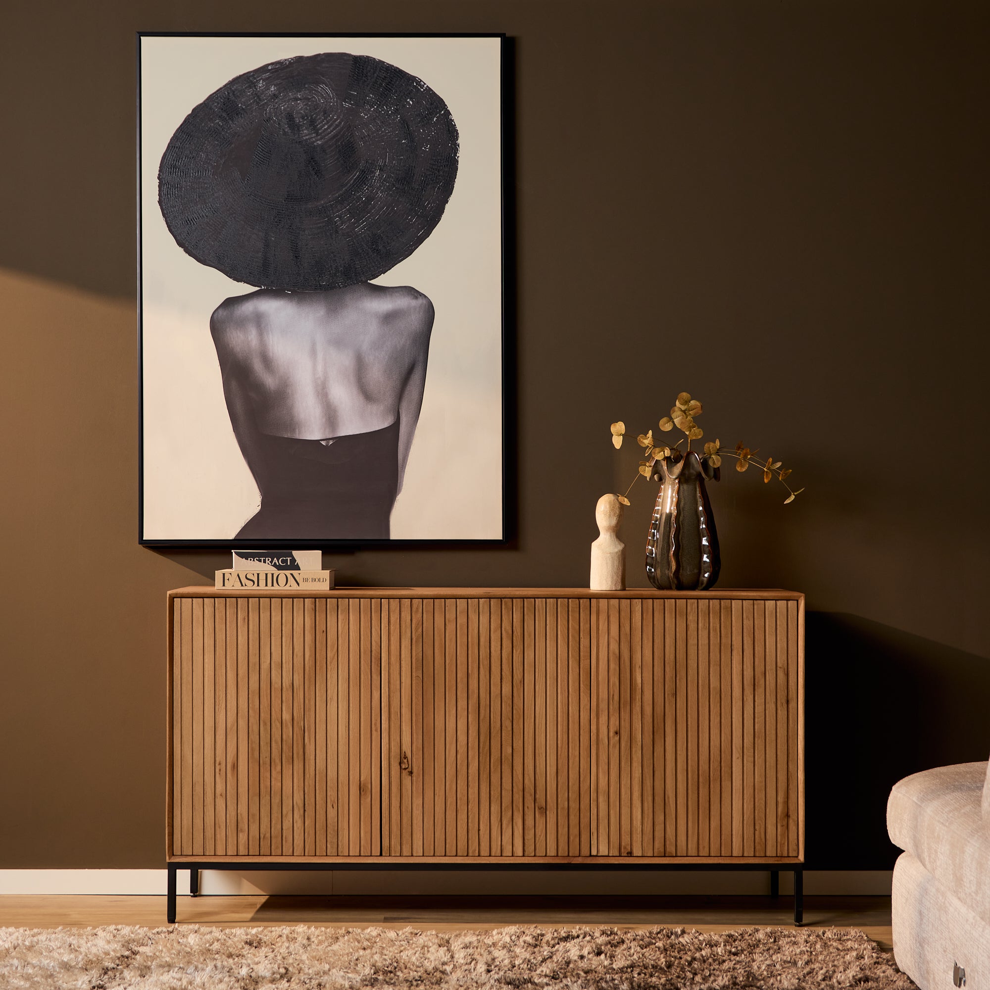 Sideboard Mandy Natur 165x45x85 cm – moderne Mangoholz Kommode mit Lamellenfront & Push-to-Open-System