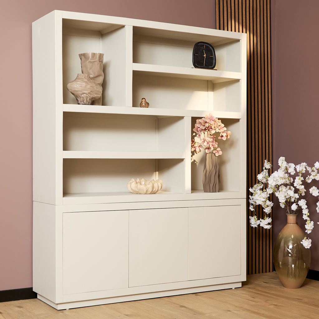Regal Bali XL 160x45x200 cm – Mangoholz Bücherregal in Sand-Finish mit offenen Fächern & 3 Türen (Push-to-Open)
