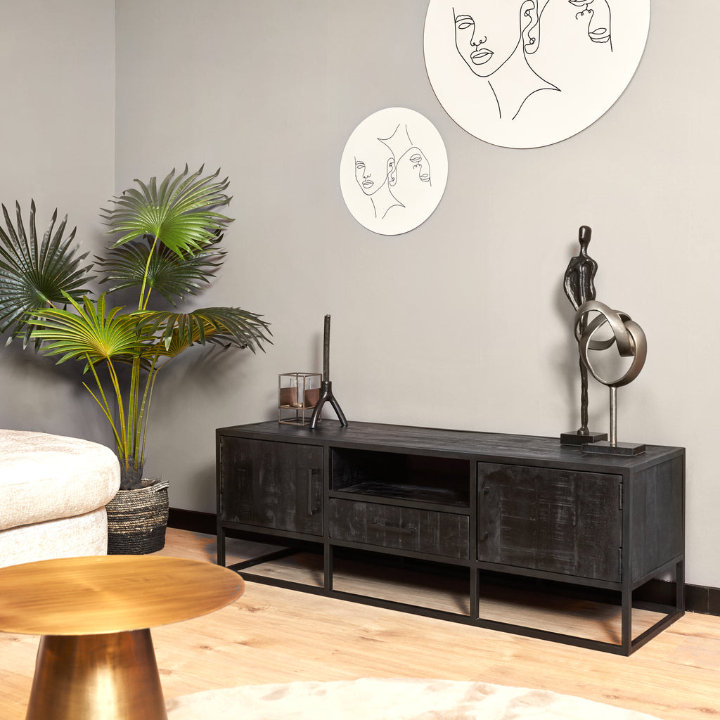 TV-Board Delta Schwarz – TV-Schrank aus Mangoholz 145×50×45 cm mit Schublade, offenem Fach & 2 Türen im modernen Metall-Design