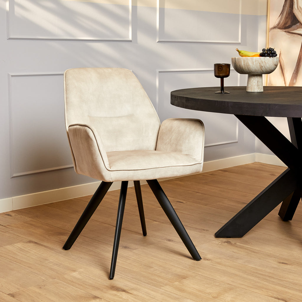 Esszimmerstuhl Oli Creme  – Samt & schwarzes Metall, 60×65×89 cm, elegantes Design mit Armlehne für stilvolle Essbereiche