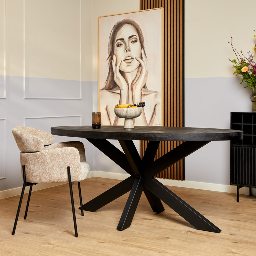 Esstisch Delta Oval Schwarz – Mangoholz Tisch mit Metallgestell 160×90×76 cm