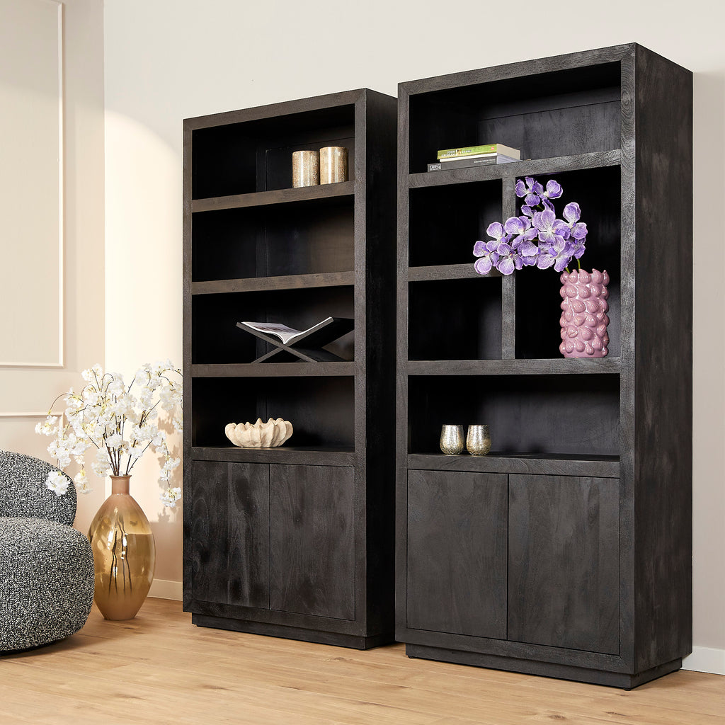 Bücherregal Bali Schwarz – Mangoholz Schrank 90×200×45 cm mit 4 offenen Fächern, 2 Türen & Push-to-Open-System