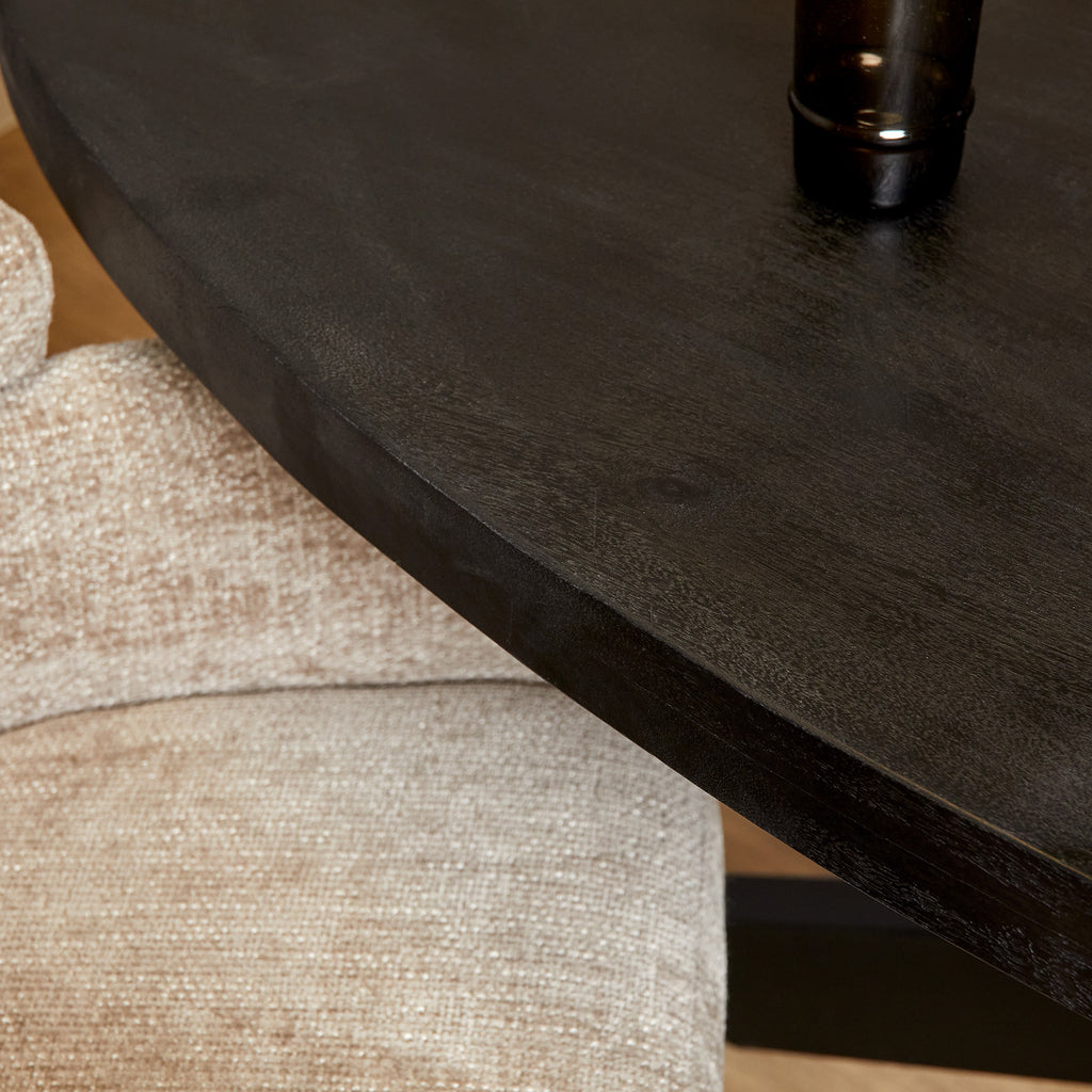 Esstisch Delta Oval Schwarz – Mangoholz Tisch mit Metallgestell 160×90×76 cm
