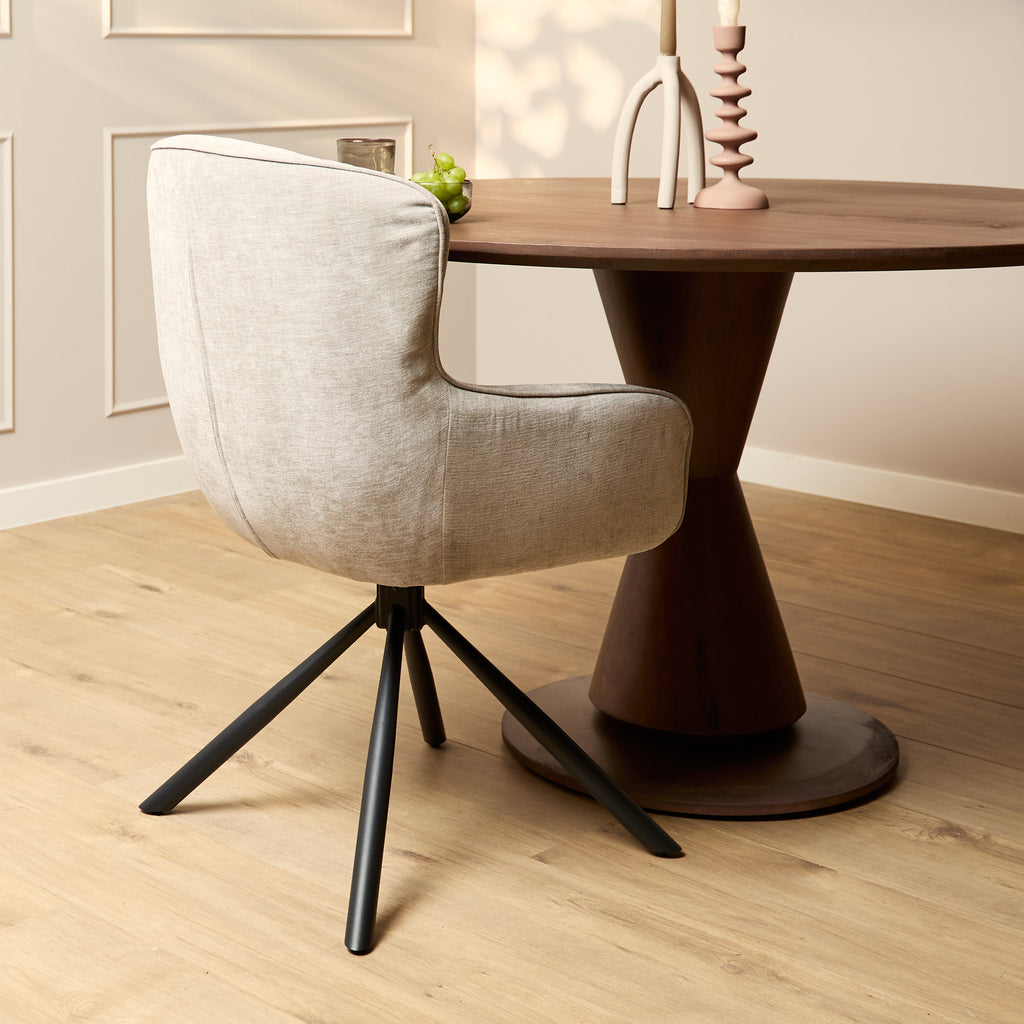 Esszimmerstuhl Hanna in Beige – Drehstuhl 62×65×89 cm mit Memory-Rückkehrfunktion, Boston-Stoff & schwarzen Metallbeinen