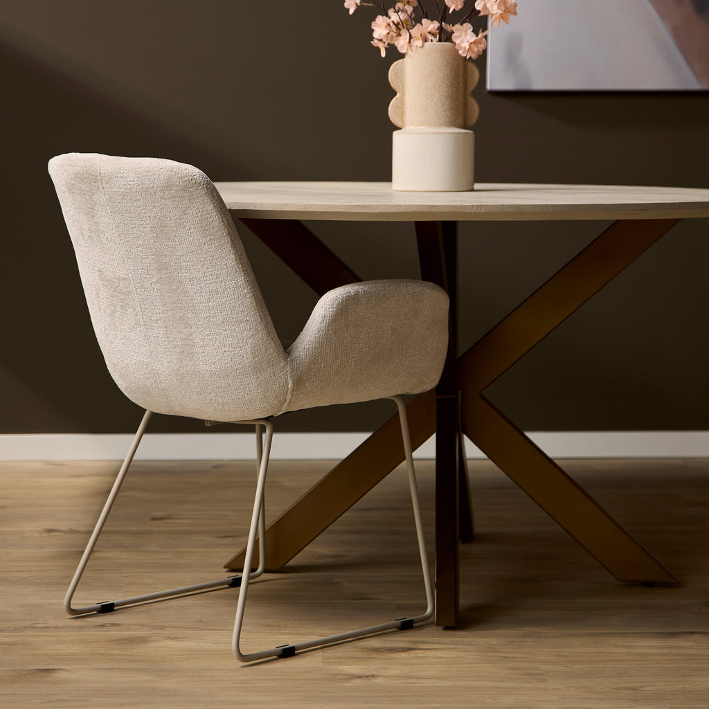 Esszimmerstuhl Evan Sand – Polsterstuhl aus Stoff mit hellem Gestell, 60×83×63 cm, eleganter Komfortstuhl im modernen Design