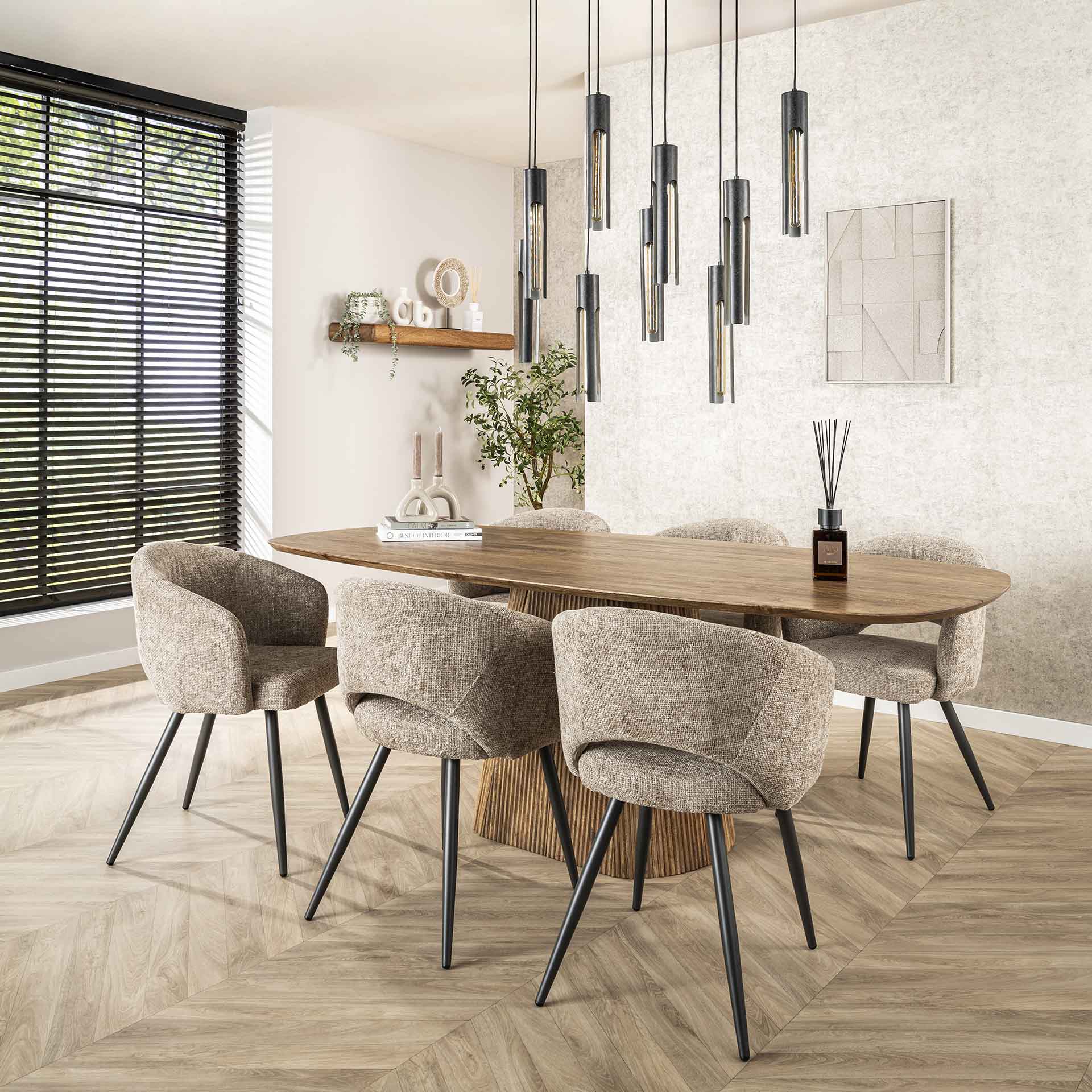 Esstisch Nuvino Centro 215x105x77 cm – sandfarbenes Mangoholz mit Wellenfuß für 6–8 Personen