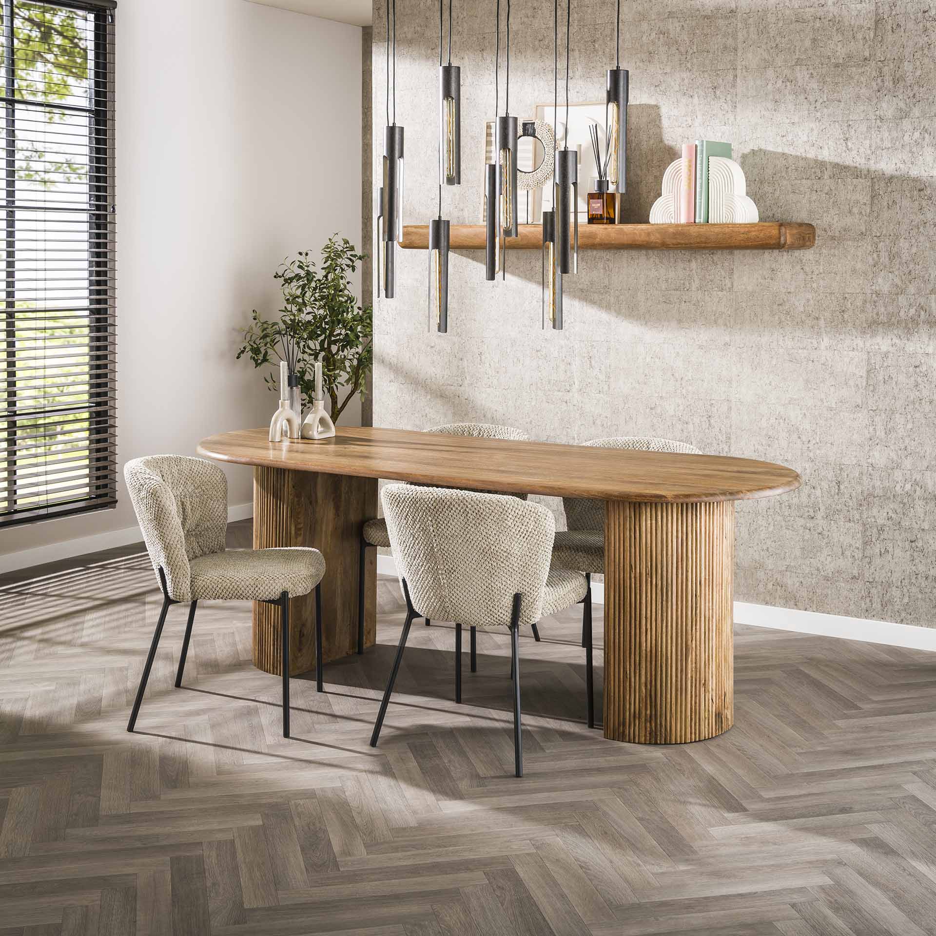 Esstisch Nuvino 215x90x78 cm – sandfarbenes Mangoholz mit Halbmonden & modernem Design