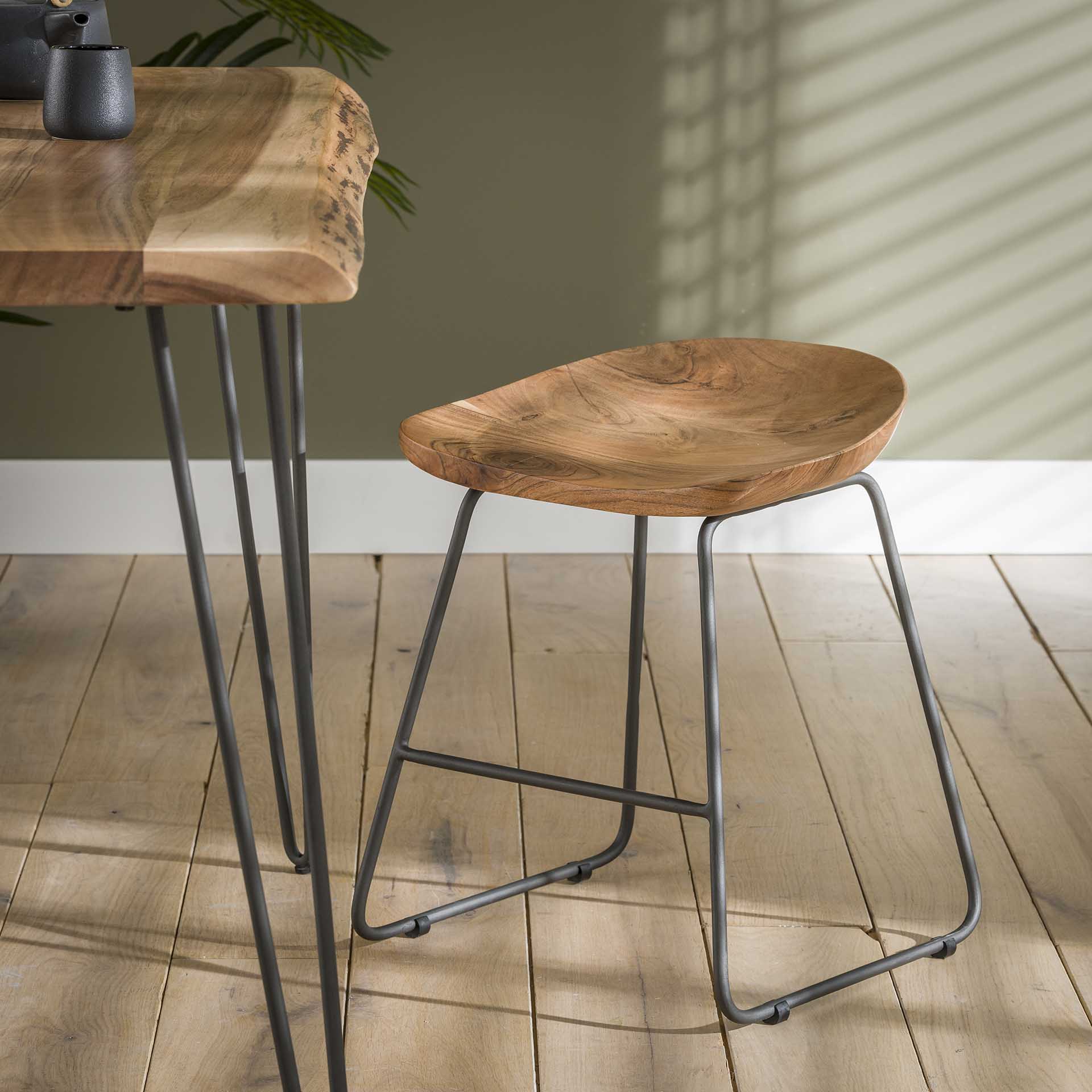 Hocker – Olivo Studio – Massivholz Akazie natur