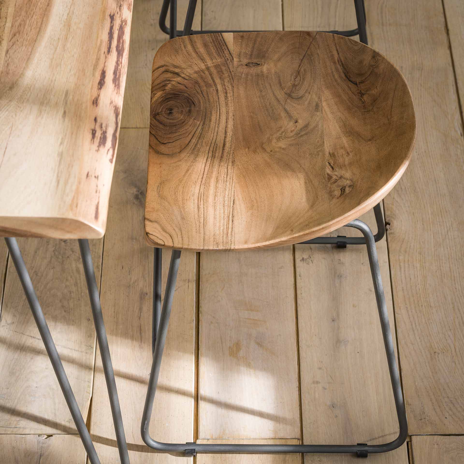 Hocker – Olivo Studio – Massivholz Akazie natur