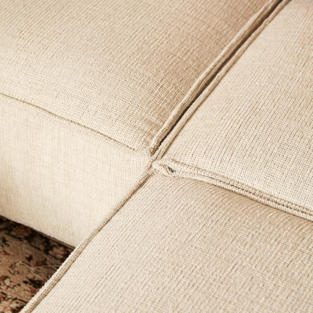Ecksofa Famous&Glamor Baltimore Greige – 2,5-Sitzer mit Recamiere links, 285×210×82 cm, MeinLieblingsPlatz Kollektion
