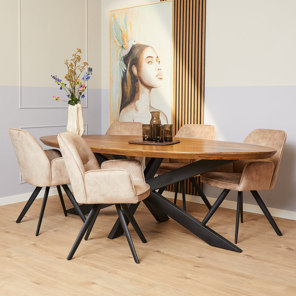 Esszimmerstuhl Oli Beige – Samt & schwarzes Metall, 60×65×89 cm, moderner Stuhl mit Armlehne für stilvolle Essbereiche