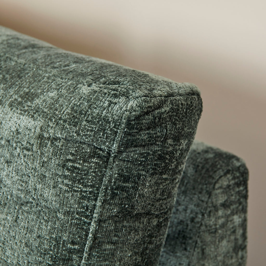 Sofa Veronika Grün 264x192x84 cm – 2,5-Sitzer Ecksofa mit abgerundetem Ottomane Rechts -  von MeinLieblingsplatz