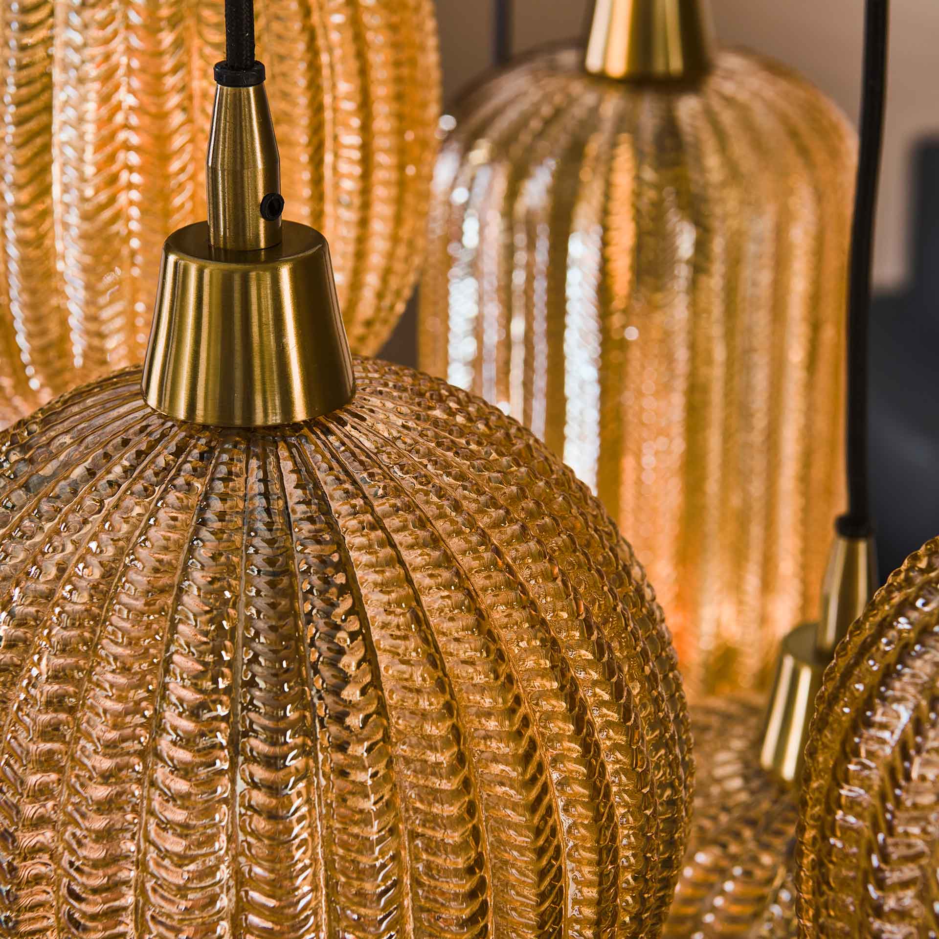 Hängeleuchte – Vivo Noir – Glas – Amber color glas