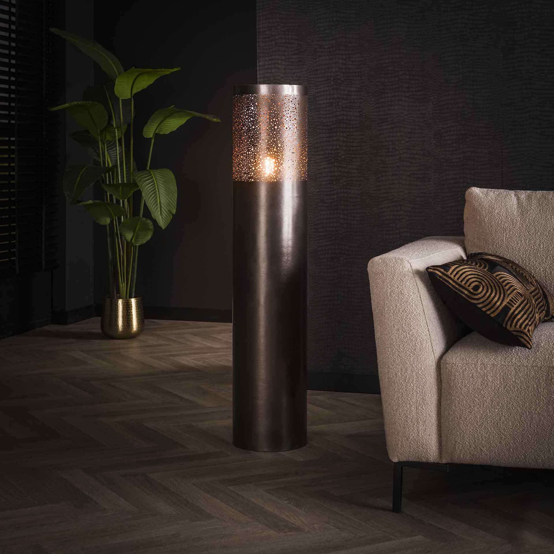 Stehleuchte – Linea Living – Schwarz Nickel