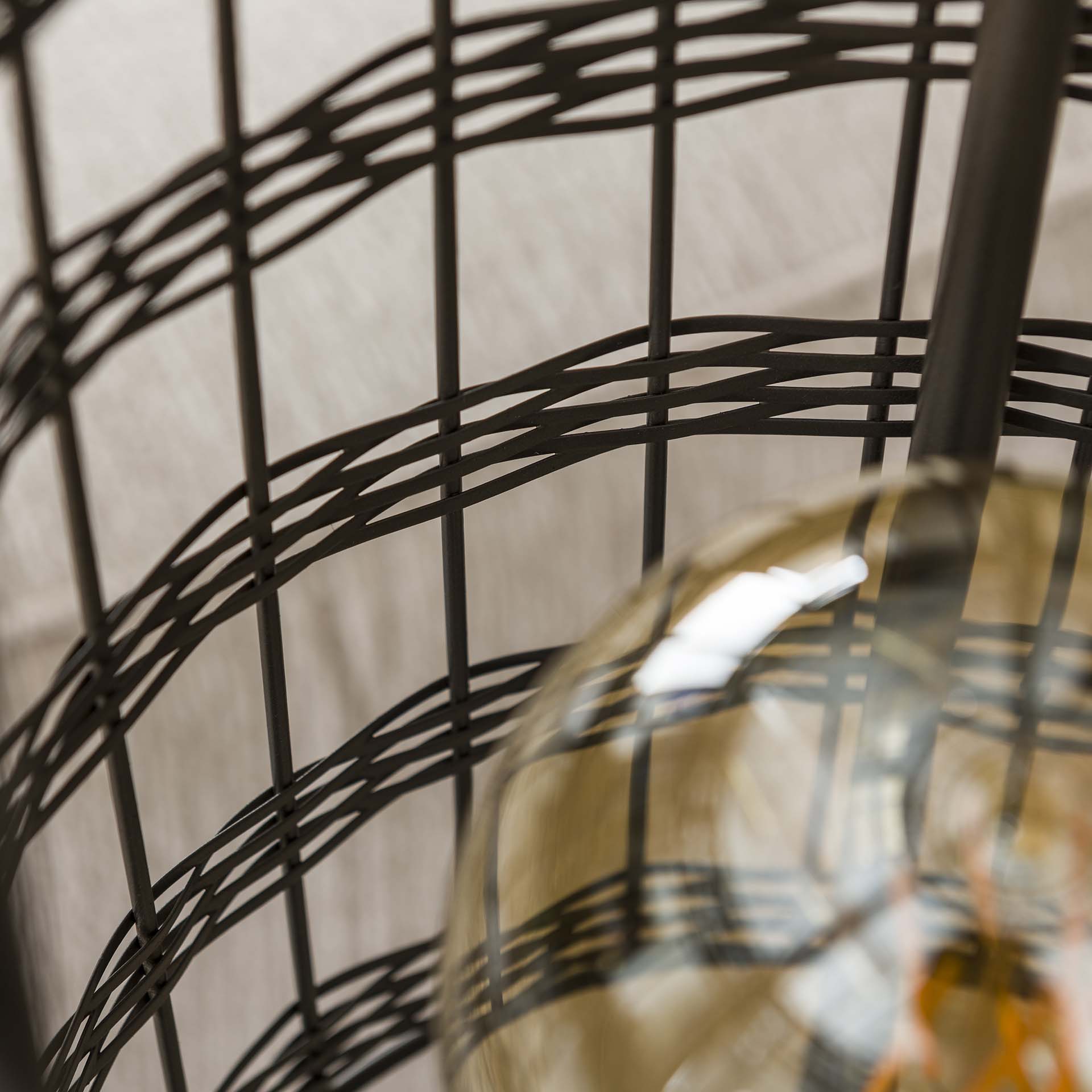 Stehleuchte – Fiora Pure – Schwarz Nickel