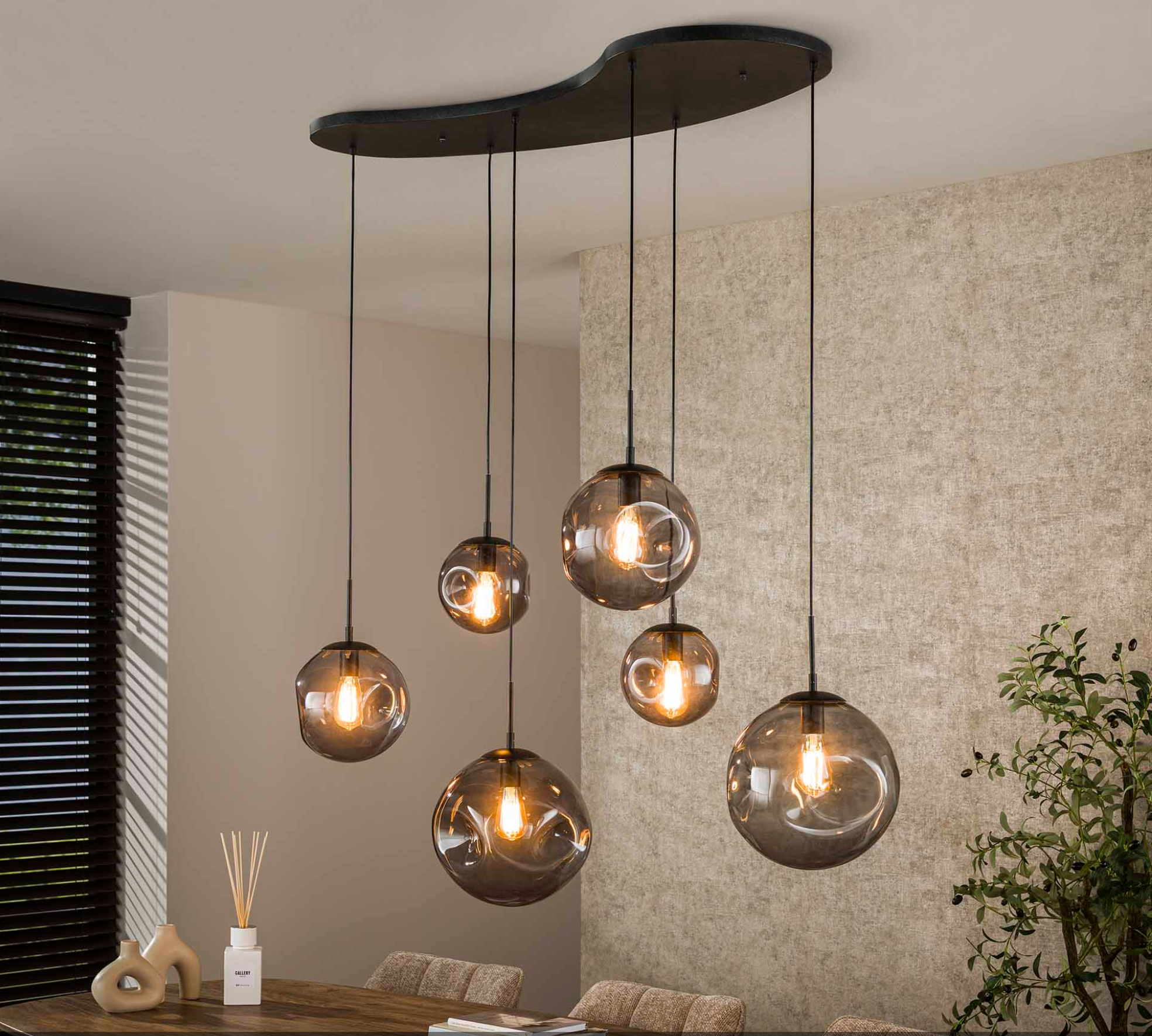 Pendelleuchte Ariva – 6-flammig ,schwarze Deckenleuchte mit Glas, höhenverstellbar bis 150 cm