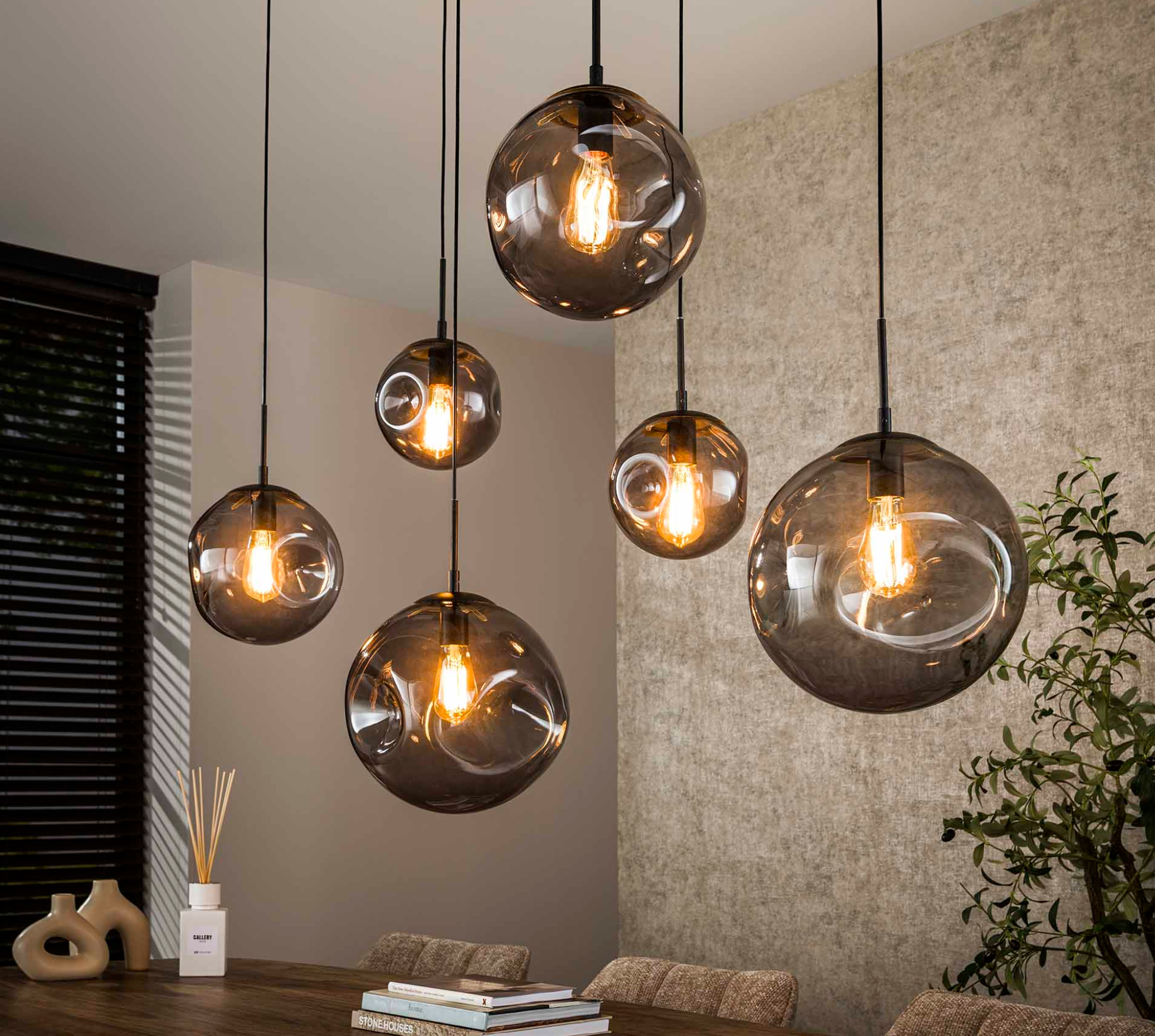 Pendelleuchte Ariva – 6-flammig ,schwarze Deckenleuchte mit Glas, höhenverstellbar bis 150 cm
