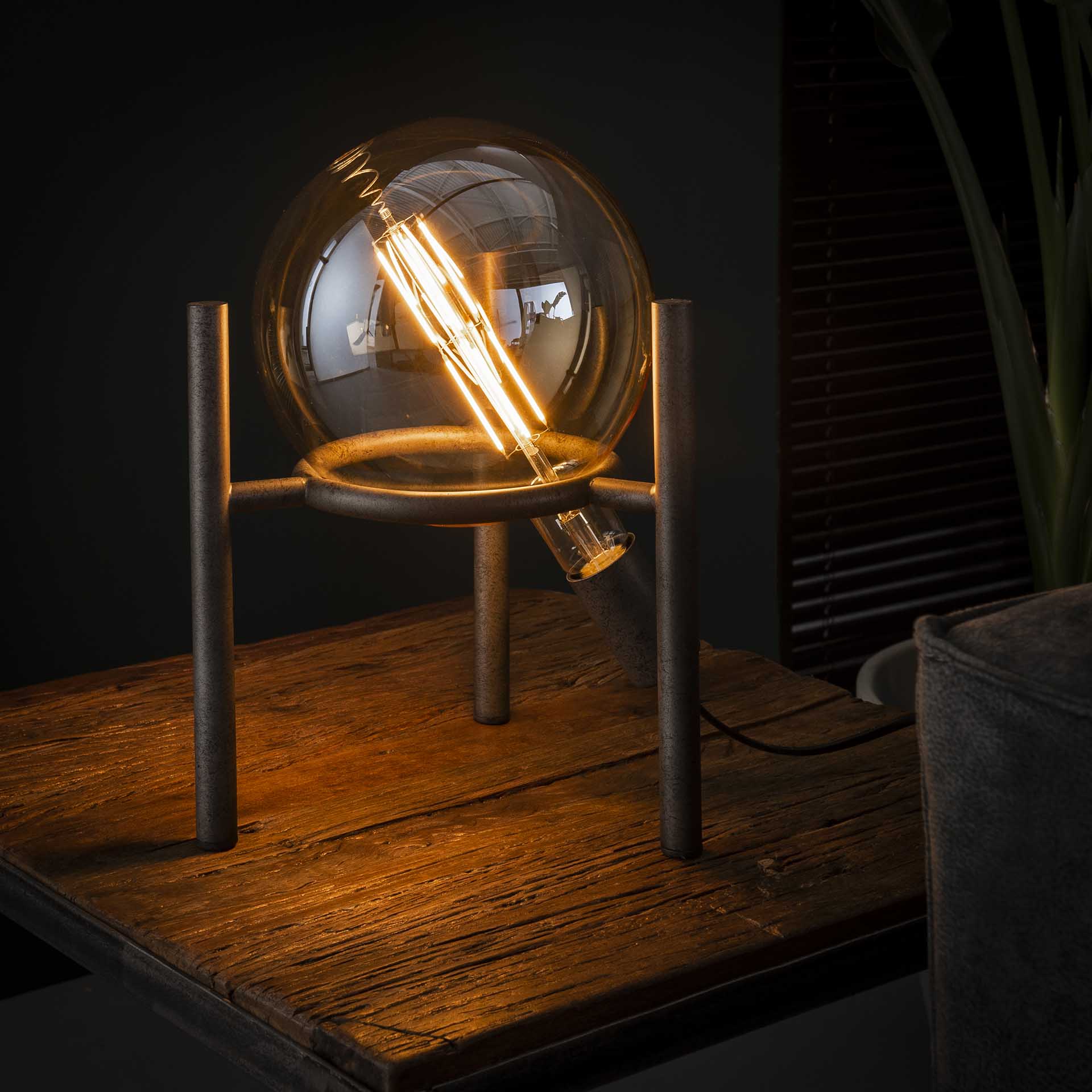 Tischleuchte – Luma Vista – Alt Silber Finish