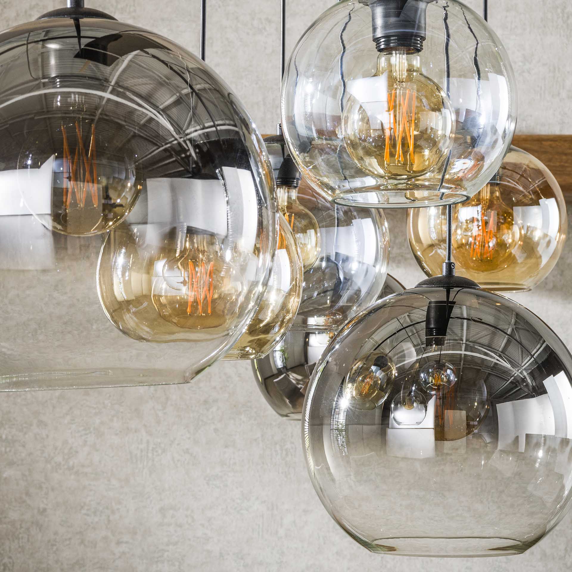 Hängeleuchte Lina Multi Globe XL 145×45×150 cm – Glas & Metall