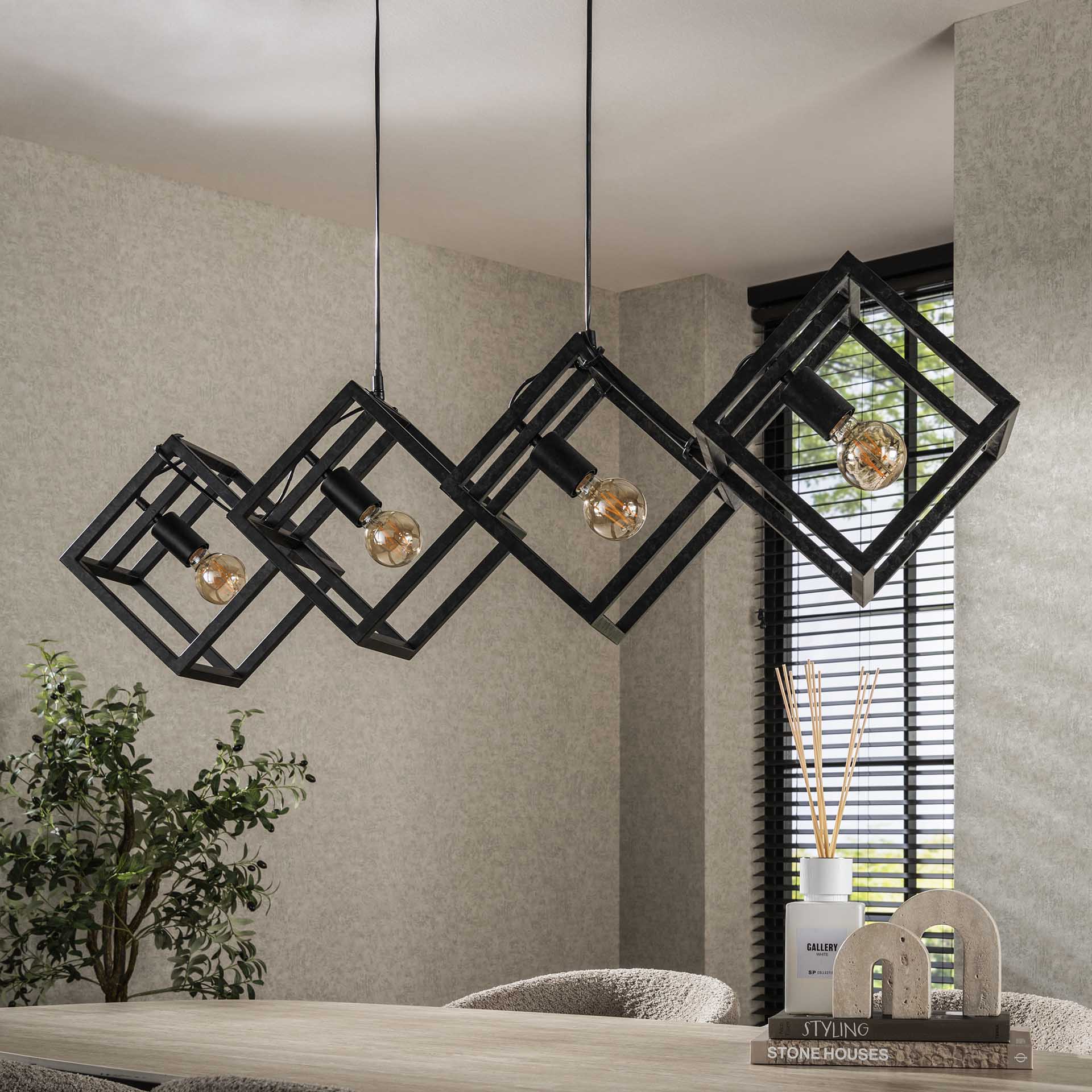 Hängeleuchte Dadi 4-flammig 150×35×150 cm – moderne Würfel-Leuchte aus Metall in Anthrazit, höhenverstellbar, LED geeignet