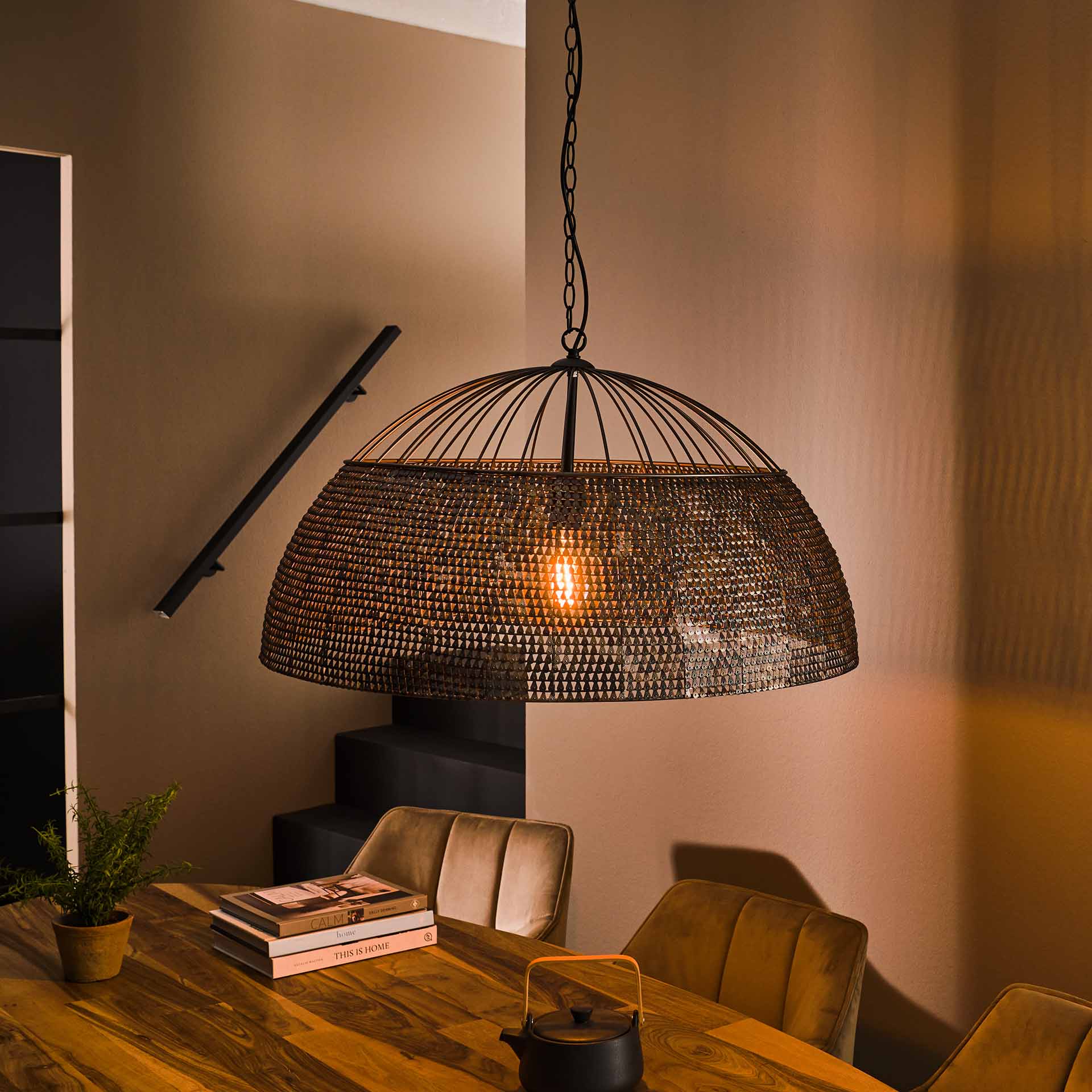 Hängelampe Armor Ø80 cm 80×80×150 cm – handgefertigte Metallleuchte Schwarz-Braun, höhenverstellbar & halbtransparentes Design
