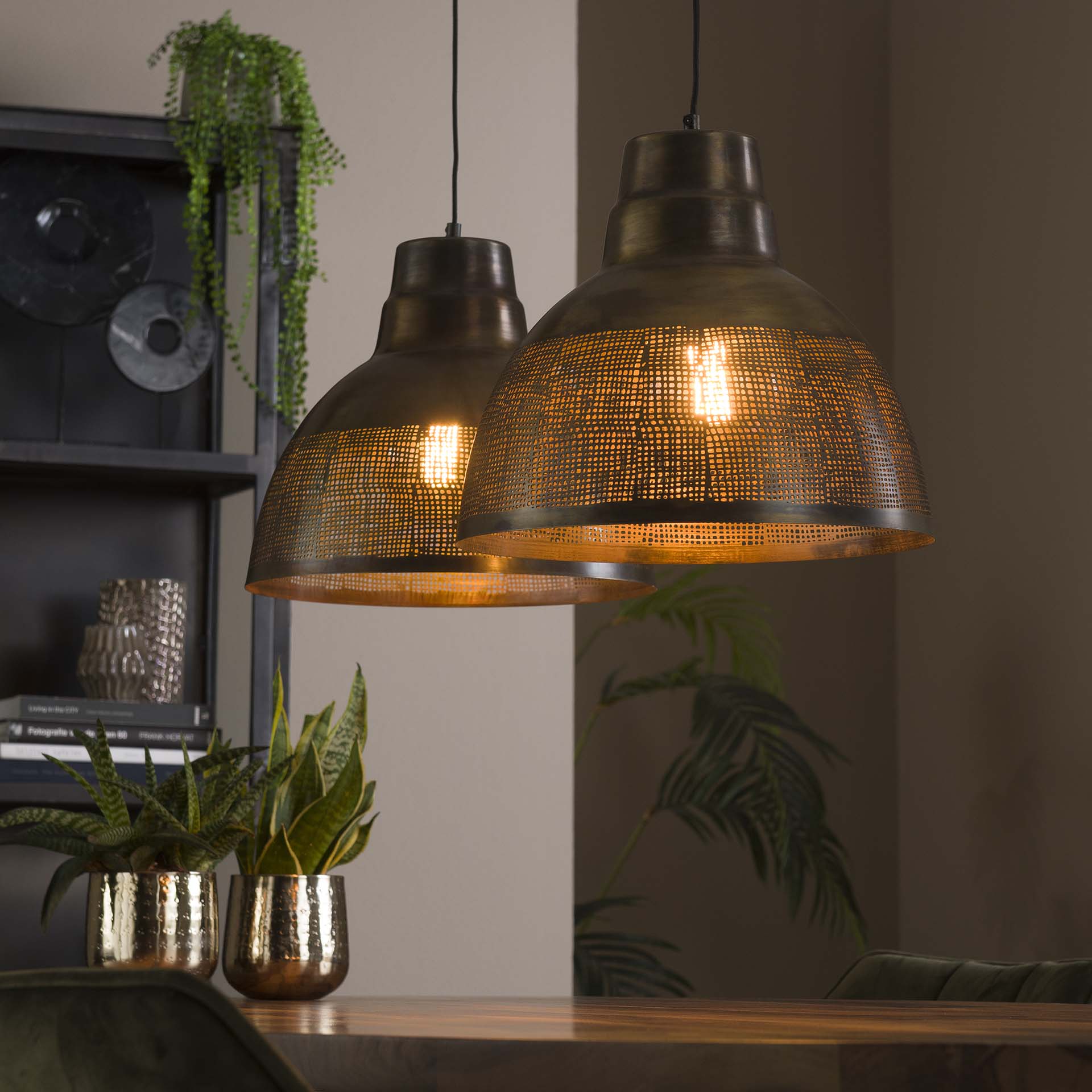 Hängeleuchte Aspetto 2-flammig – Metall-Leuchte 95×150×38 cm in Bronze-Antik mit handgefertigten Schirmen Ø38×32 cm, höhenverstellbar, E27