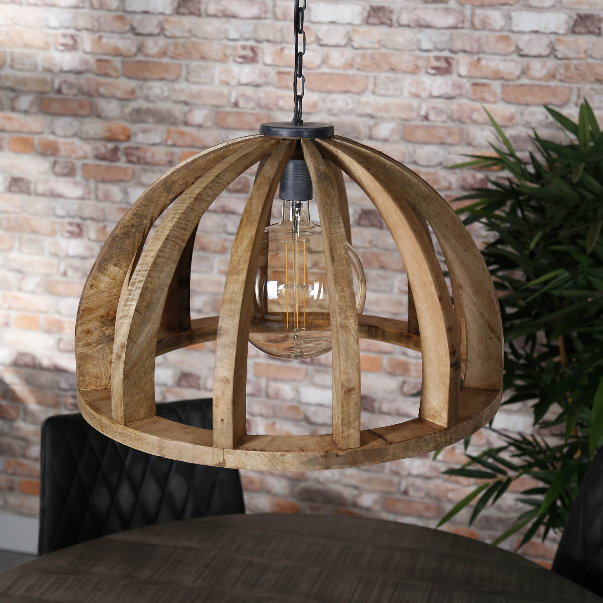 Pendelleuchte Sedia 1-flammig Ø60x35 cm – Moderne Hängelampe aus Mangoholz mit Kette, höhenverstellbar bis 150 cm