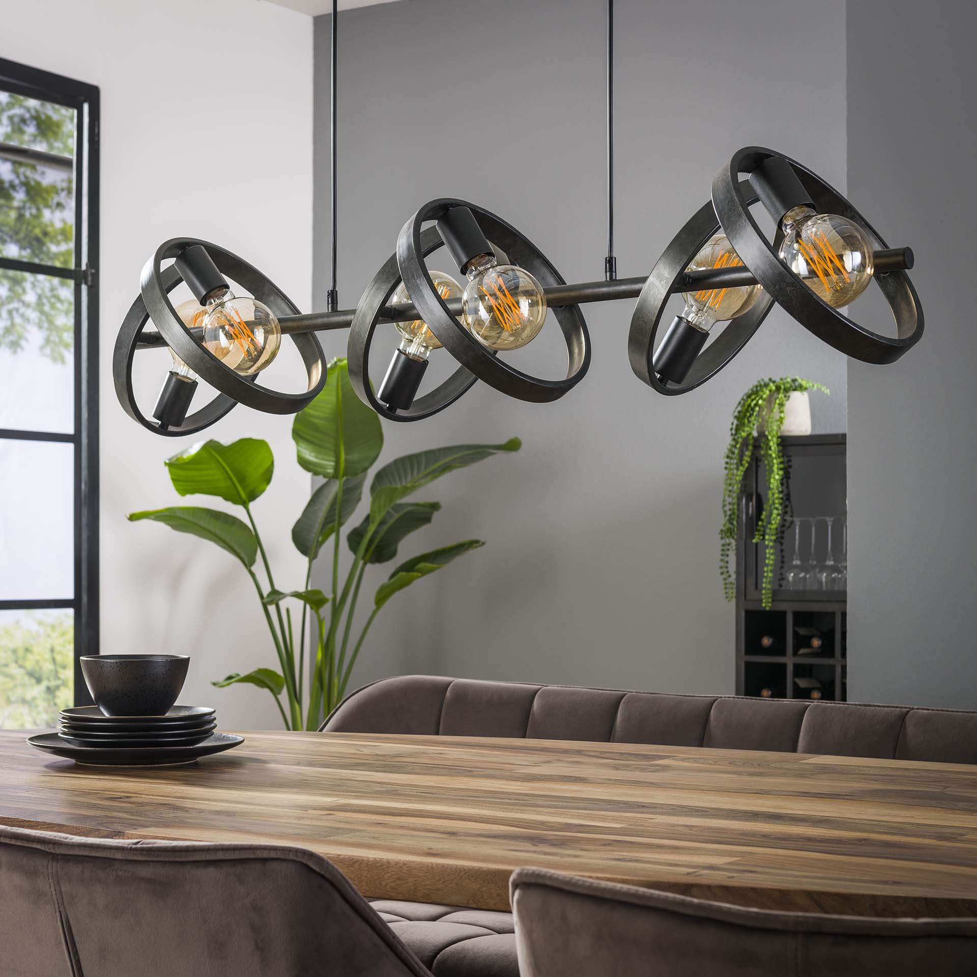 Hängeleuchte Leggero 6-flammig 120x42x150 cm – moderne schwarze Pendelleuchte aus Metall mit Ø26 cm Schirmen, E27 LED geeignet