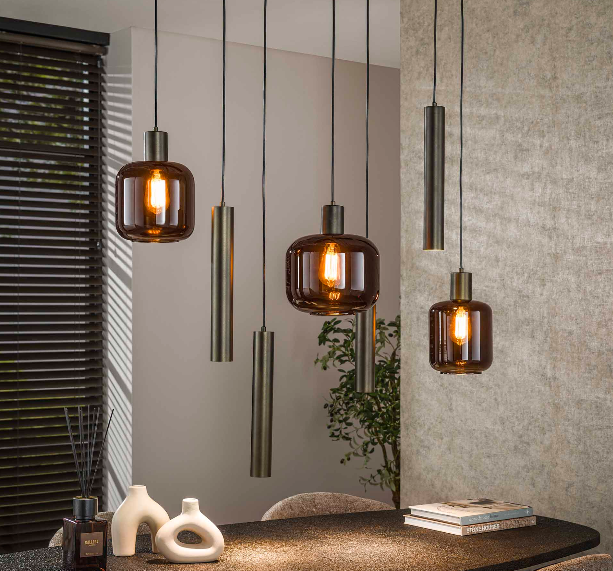 Pendelleuchte Corva – 7-flammig, Metall & Glas, höhenverstellbar bis 150 cm, inkl. LED-Leuchtmittel