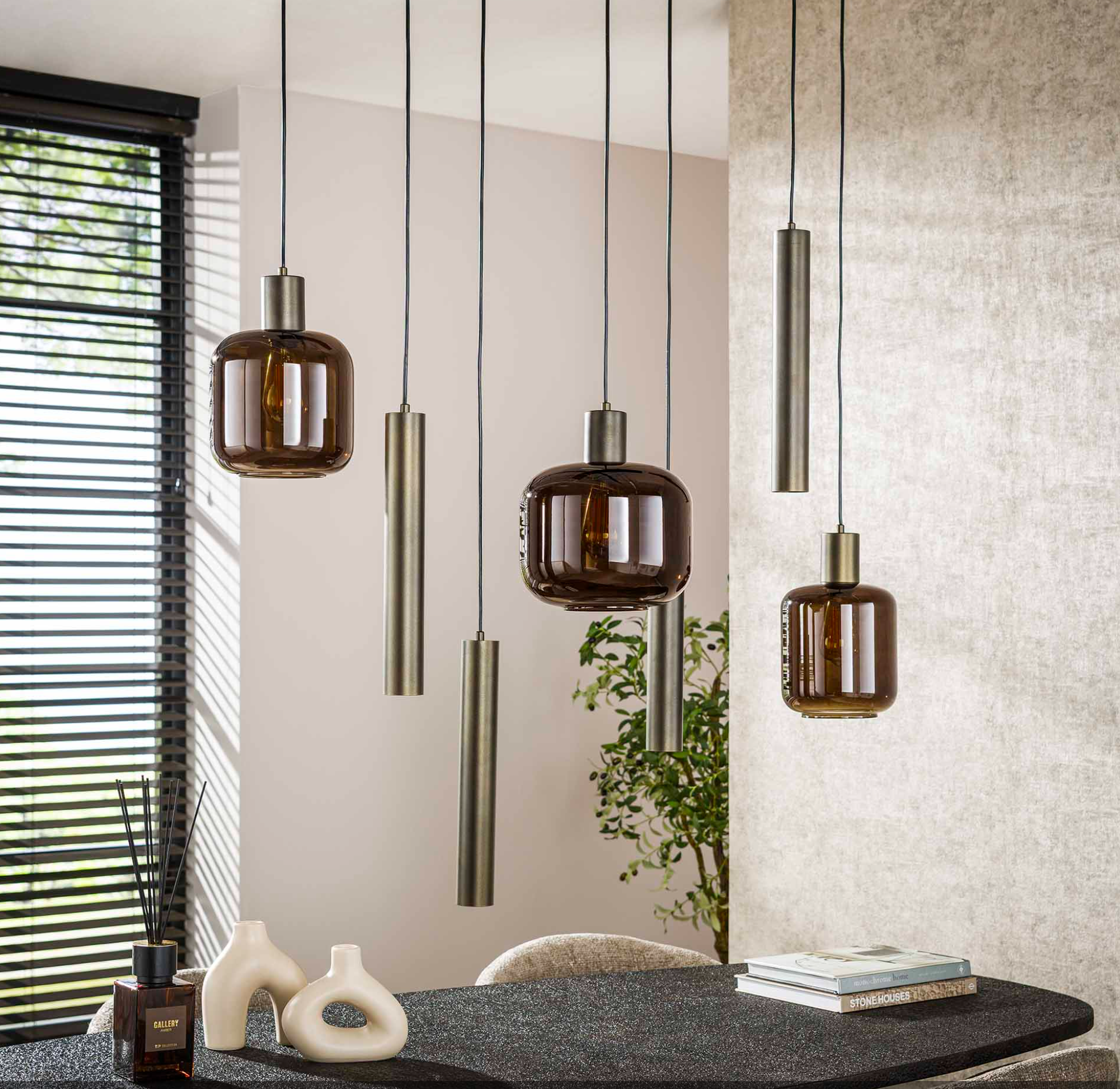 Pendelleuchte Corva – 7-flammig, Metall & Glas, höhenverstellbar bis 150 cm, inkl. LED-Leuchtmittel