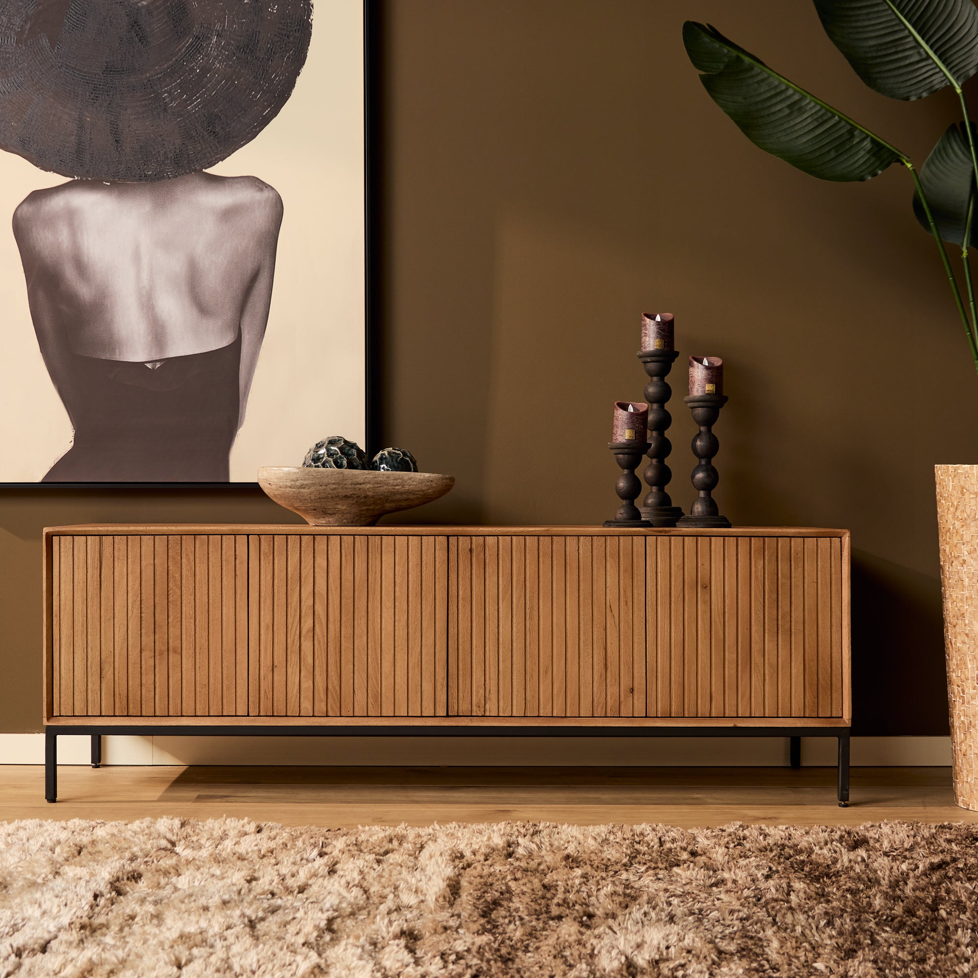 TV-Board Mandy 165x45x55 cm – Lowboard aus Mangoholz Natur mit 4 Türen & Push-to-Open-System